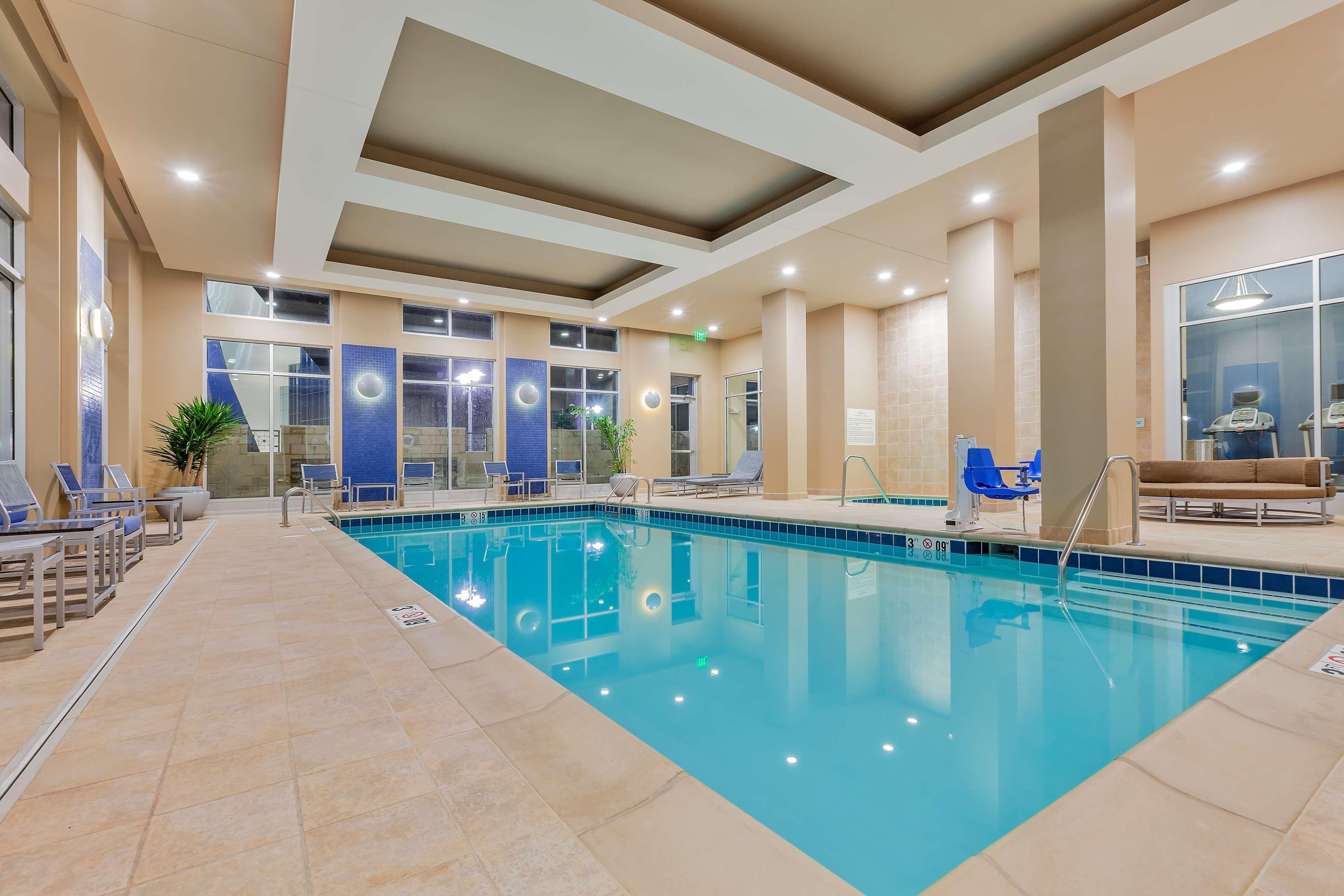 Hampton Inn & Suites Owensboro Downtown Waterfront מראה חיצוני תמונה