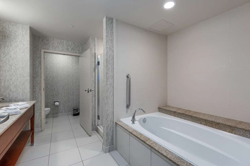 Hampton Inn & Suites Owensboro Downtown Waterfront חדר תמונה